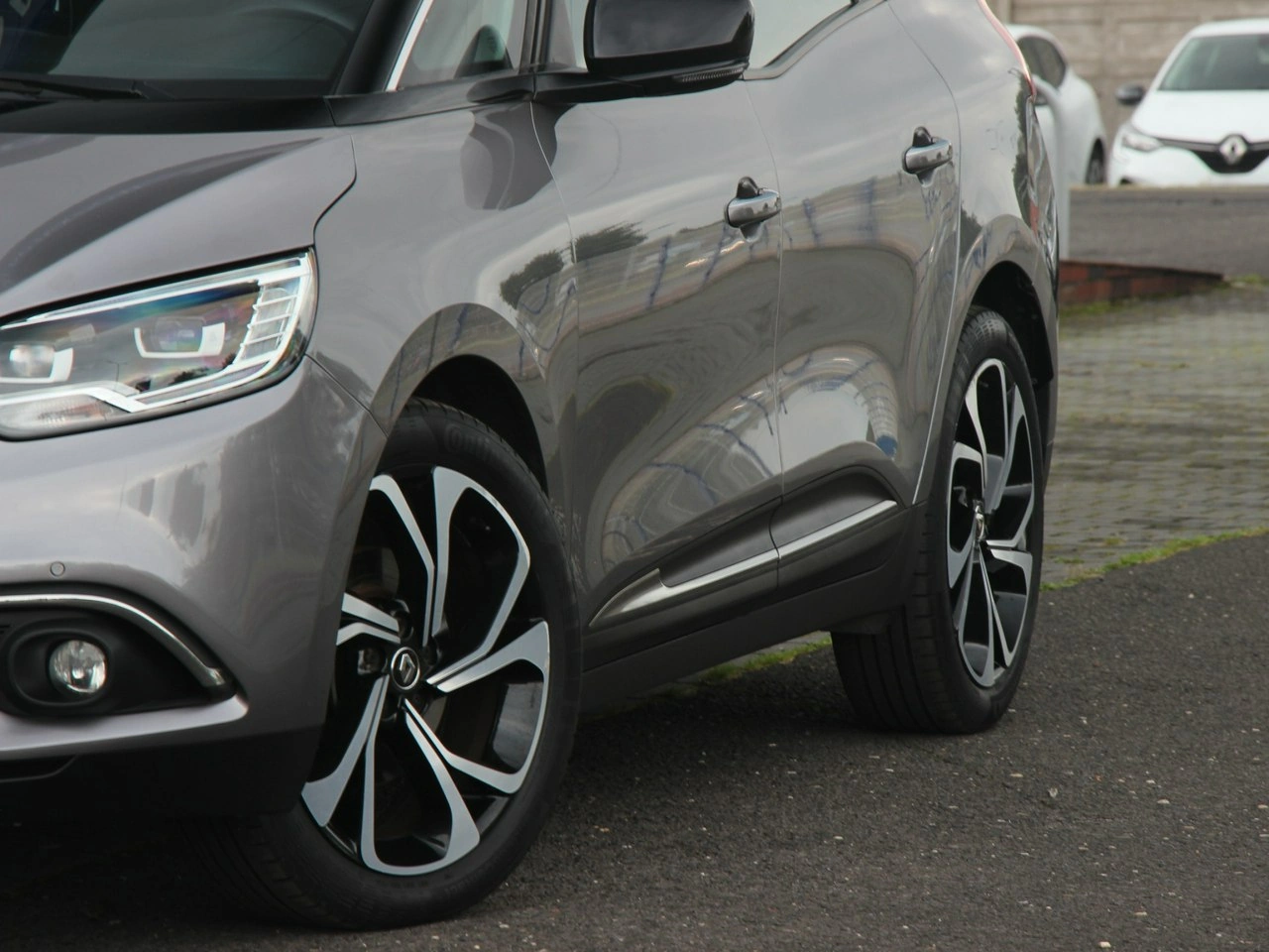 Renault Grand Scenic - Zdjęcie 4