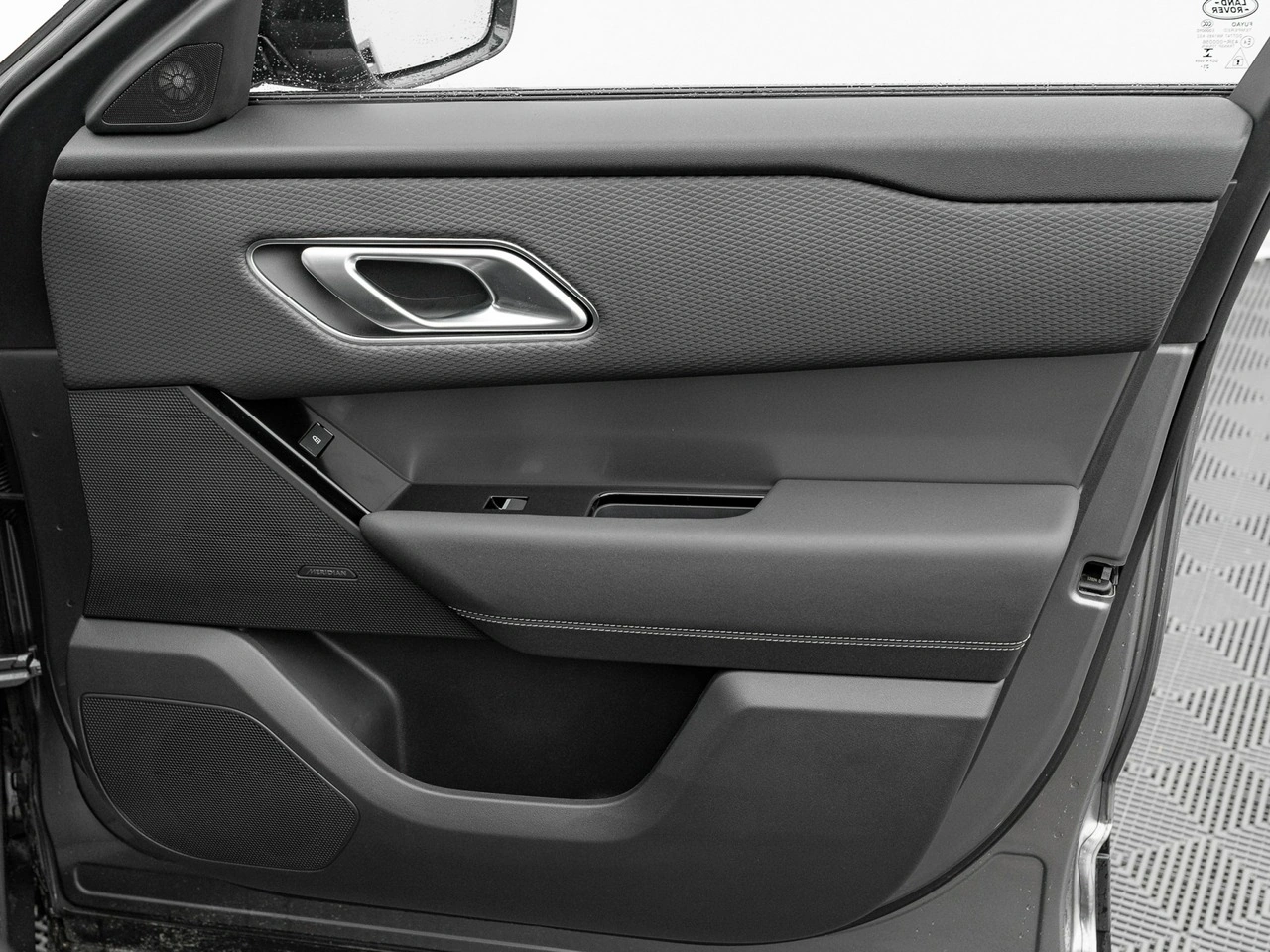 Land Rover Range Rover Velar - Zdjęcie 31