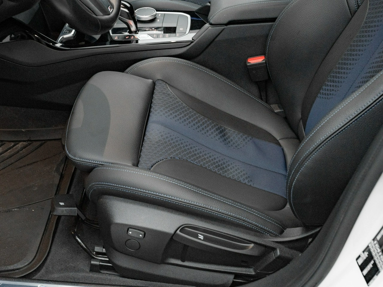 BMW 118 - Zdjęcie 12