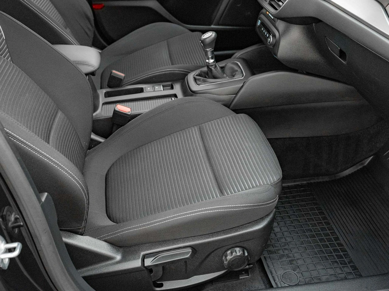 Ford Focus - Zdjęcie 28