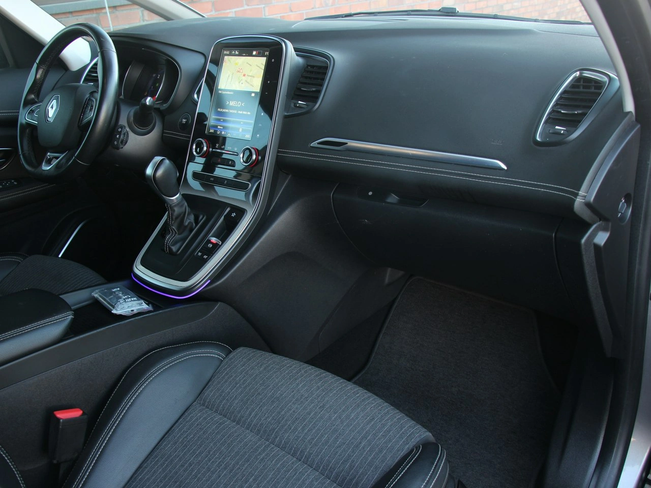 Renault Grand Scenic - Zdjęcie 27