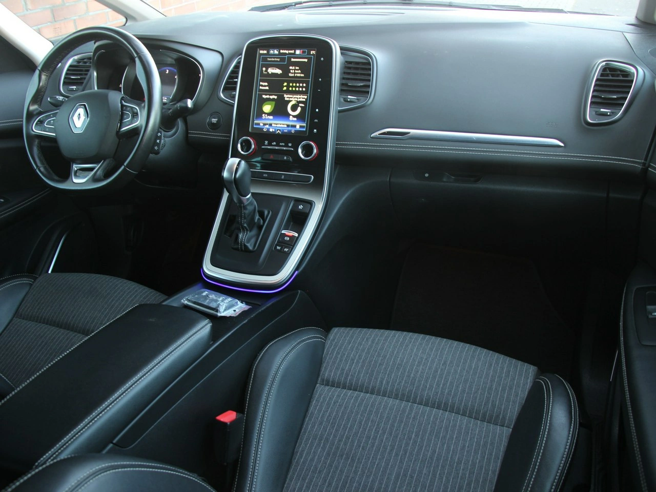 Renault Grand Scenic - Zdjęcie 25