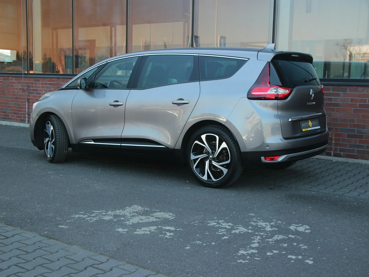 Renault Grand Scenic - Zdjęcie 36