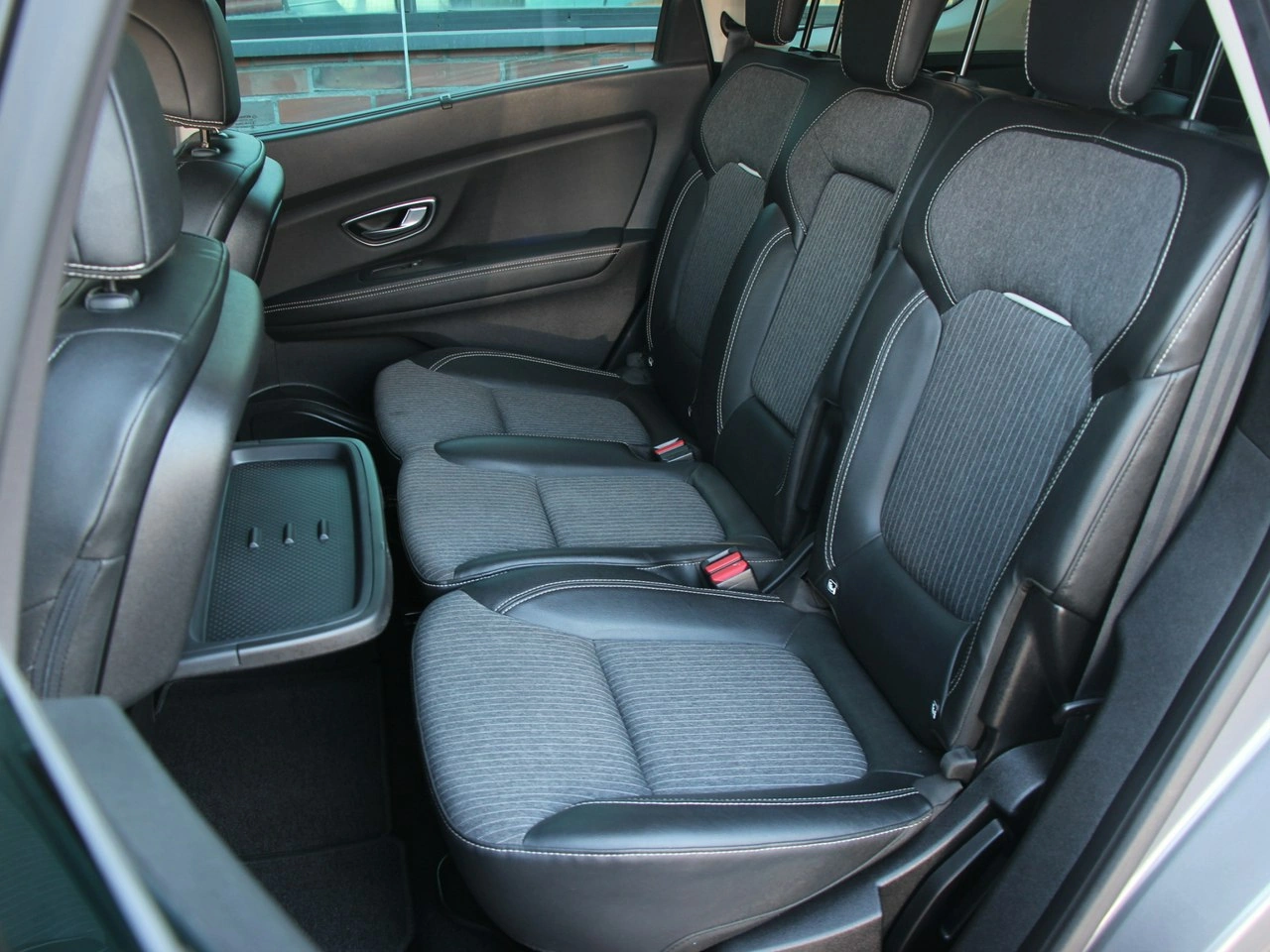 Renault Grand Scenic - Zdjęcie 10