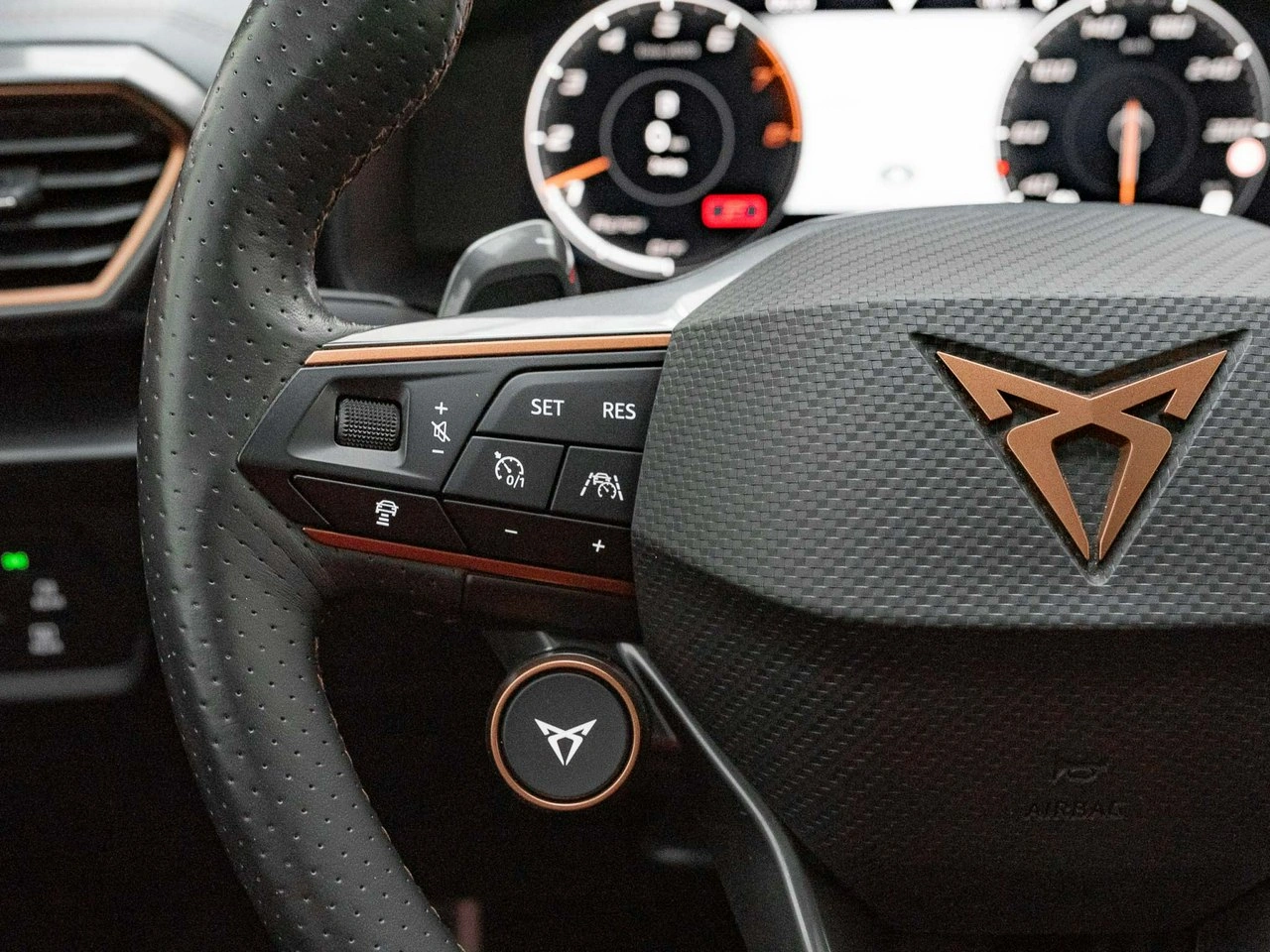 Cupra Formentor - Zdjęcie 12