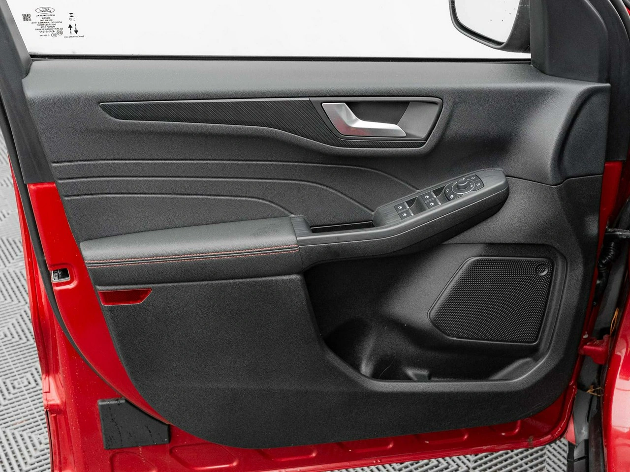 Ford Kuga - Zdjęcie 9