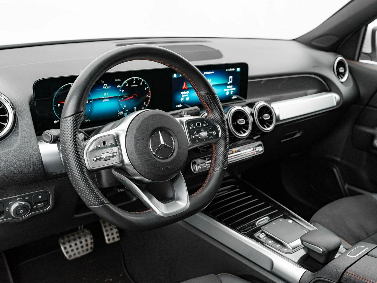 Mercedes GLB - Zdjęcie 5