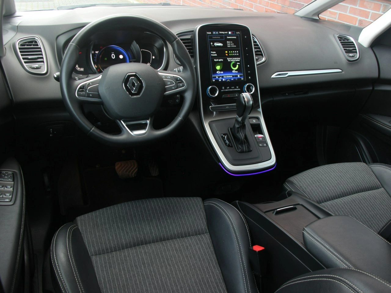 Renault Grand Scenic - Zdjęcie 16