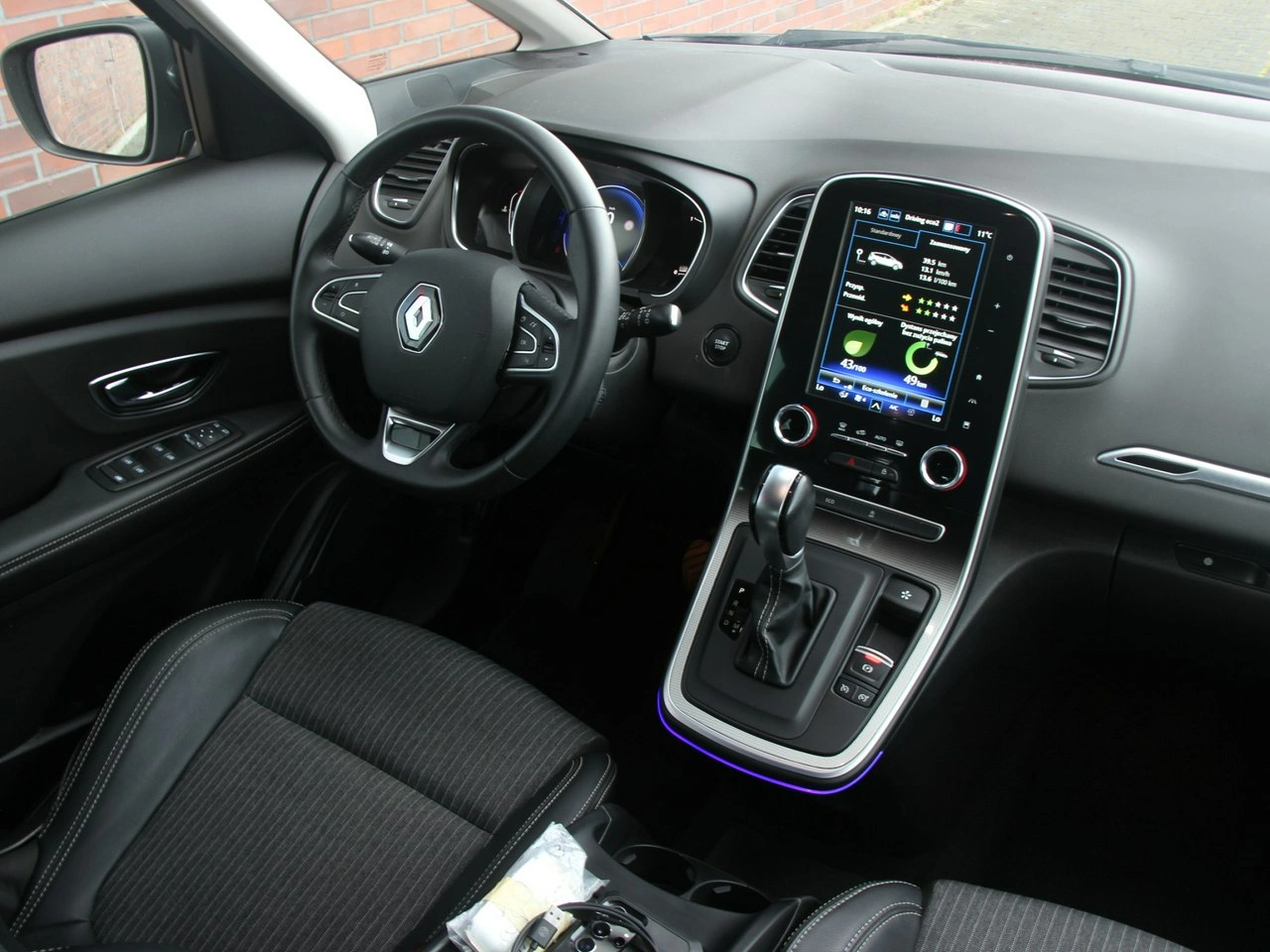 Renault Grand Scenic - Zdjęcie 28