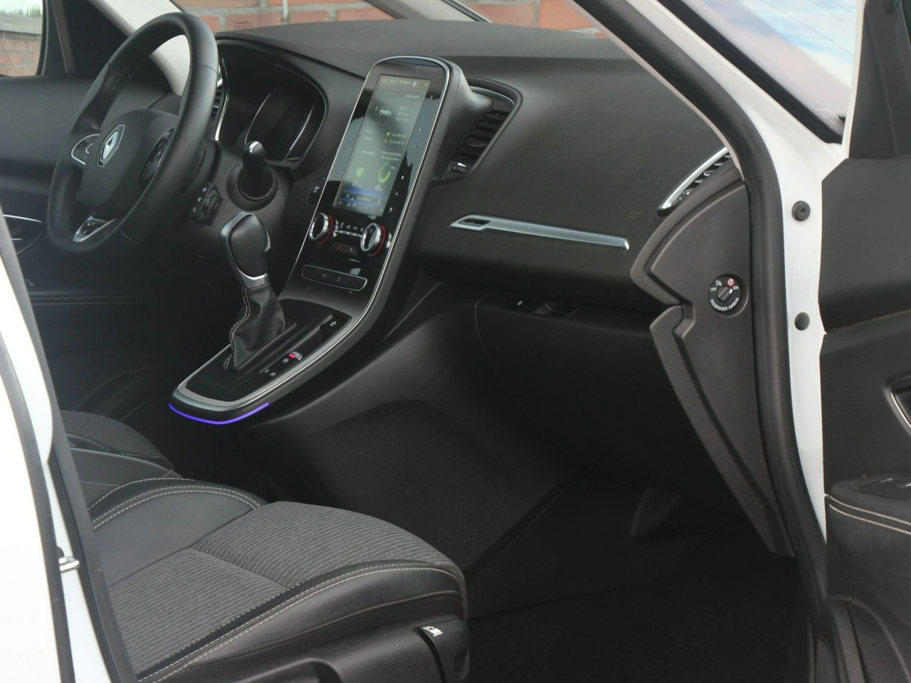 Renault Grand Scenic - Zdjęcie 33