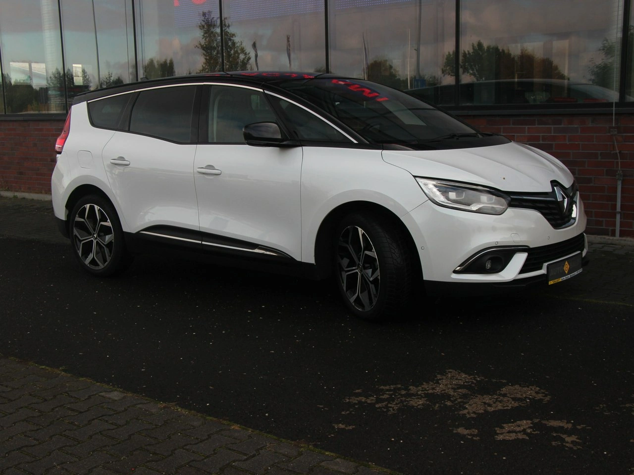 Renault Grand Scenic - Zdjęcie 36