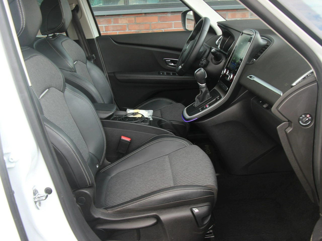 Renault Grand Scenic - Zdjęcie 42