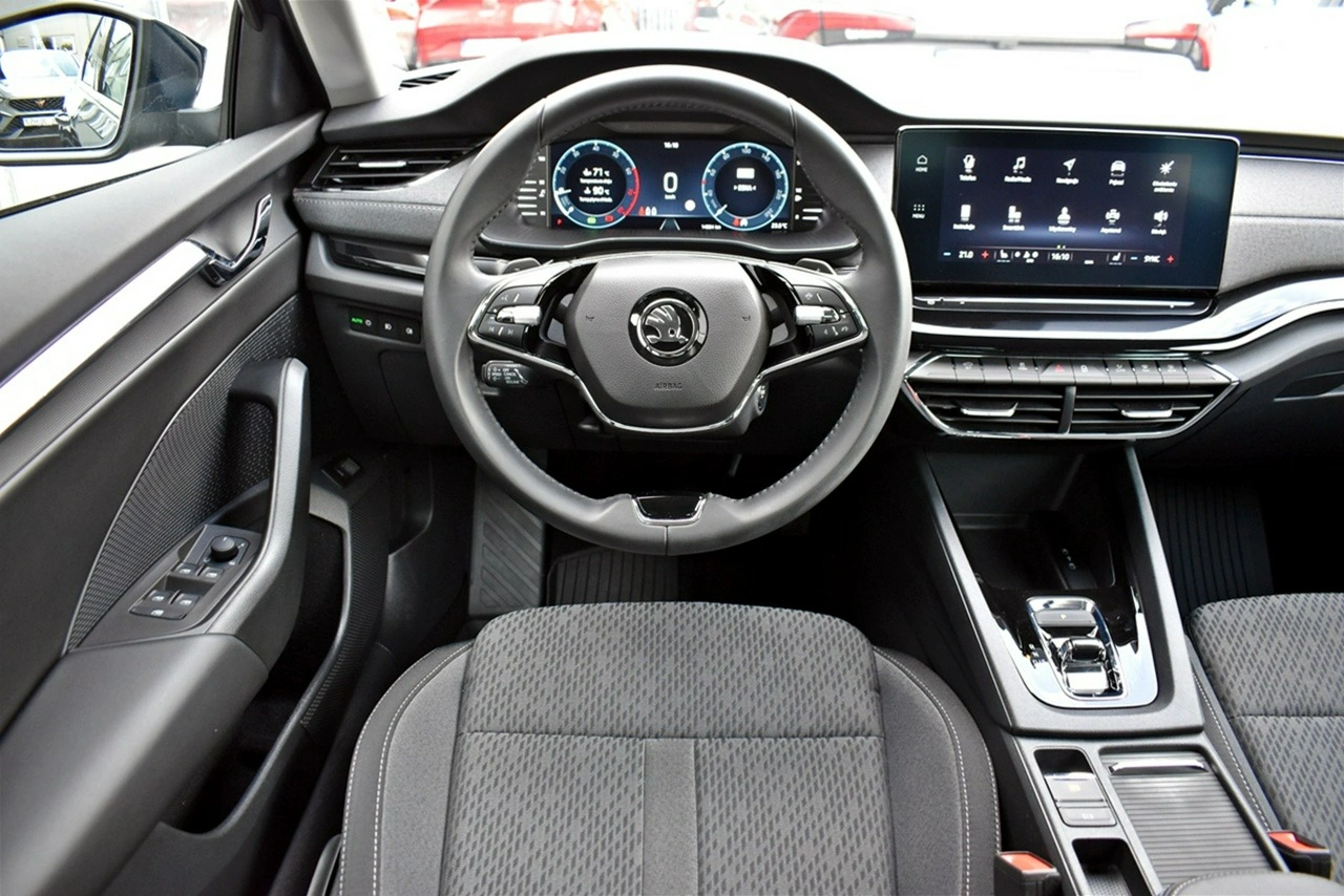 Skoda Octavia - Zdjęcie 12