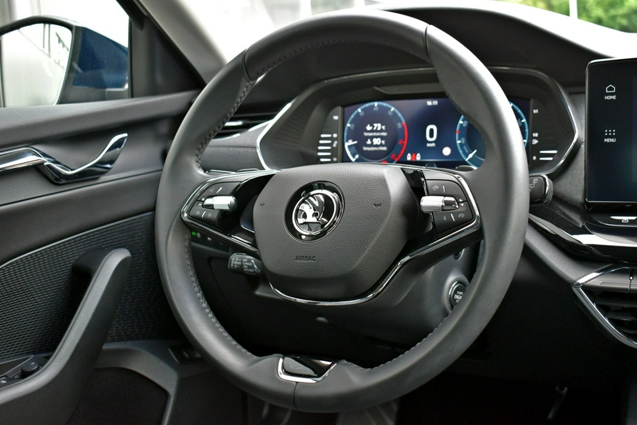 Skoda Octavia - Zdjęcie 15