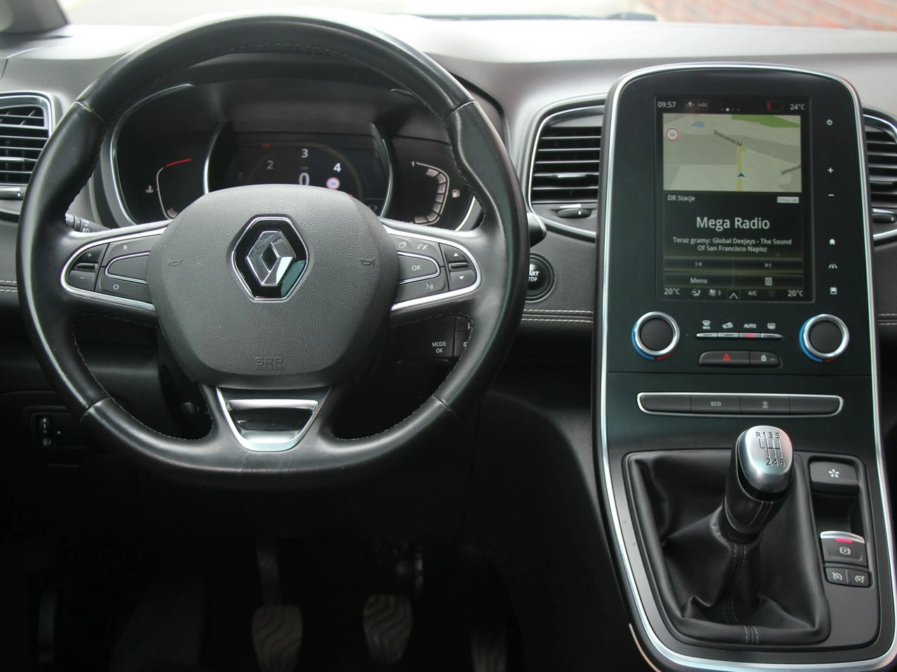 Renault Grand Scenic - Zdjęcie 17