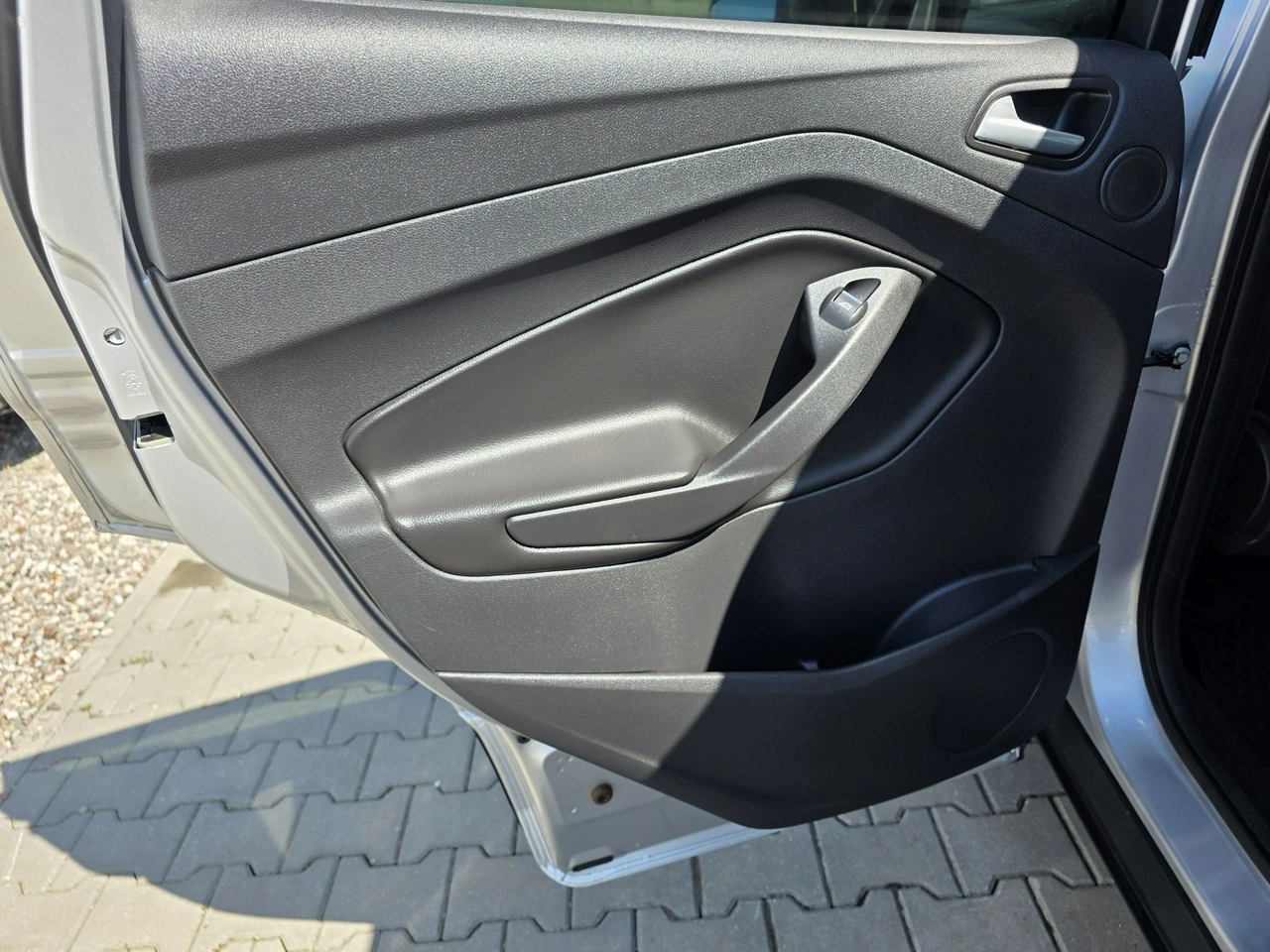 Ford Kuga - Zdjęcie 15