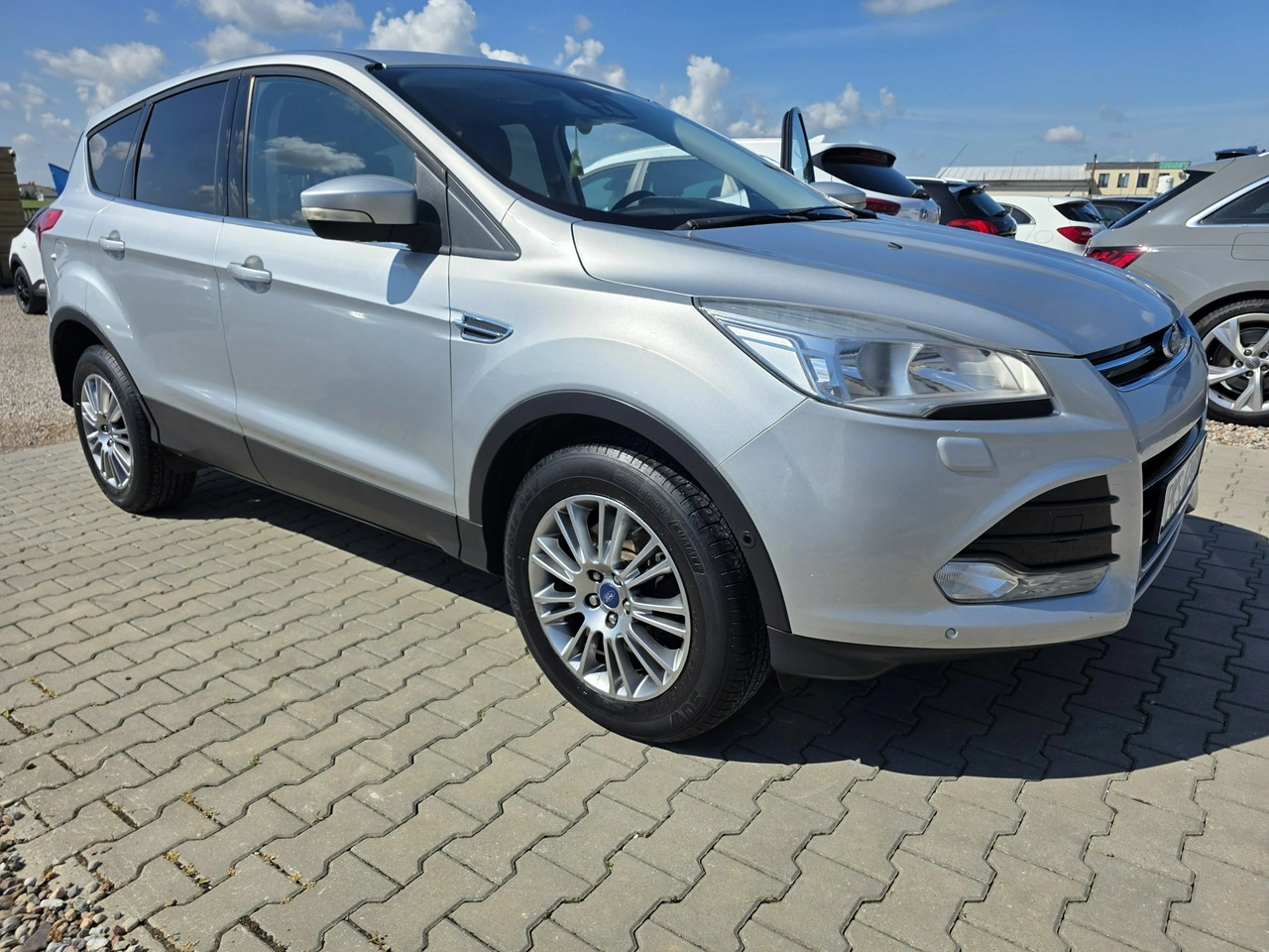Ford Kuga - Zdjęcie 22