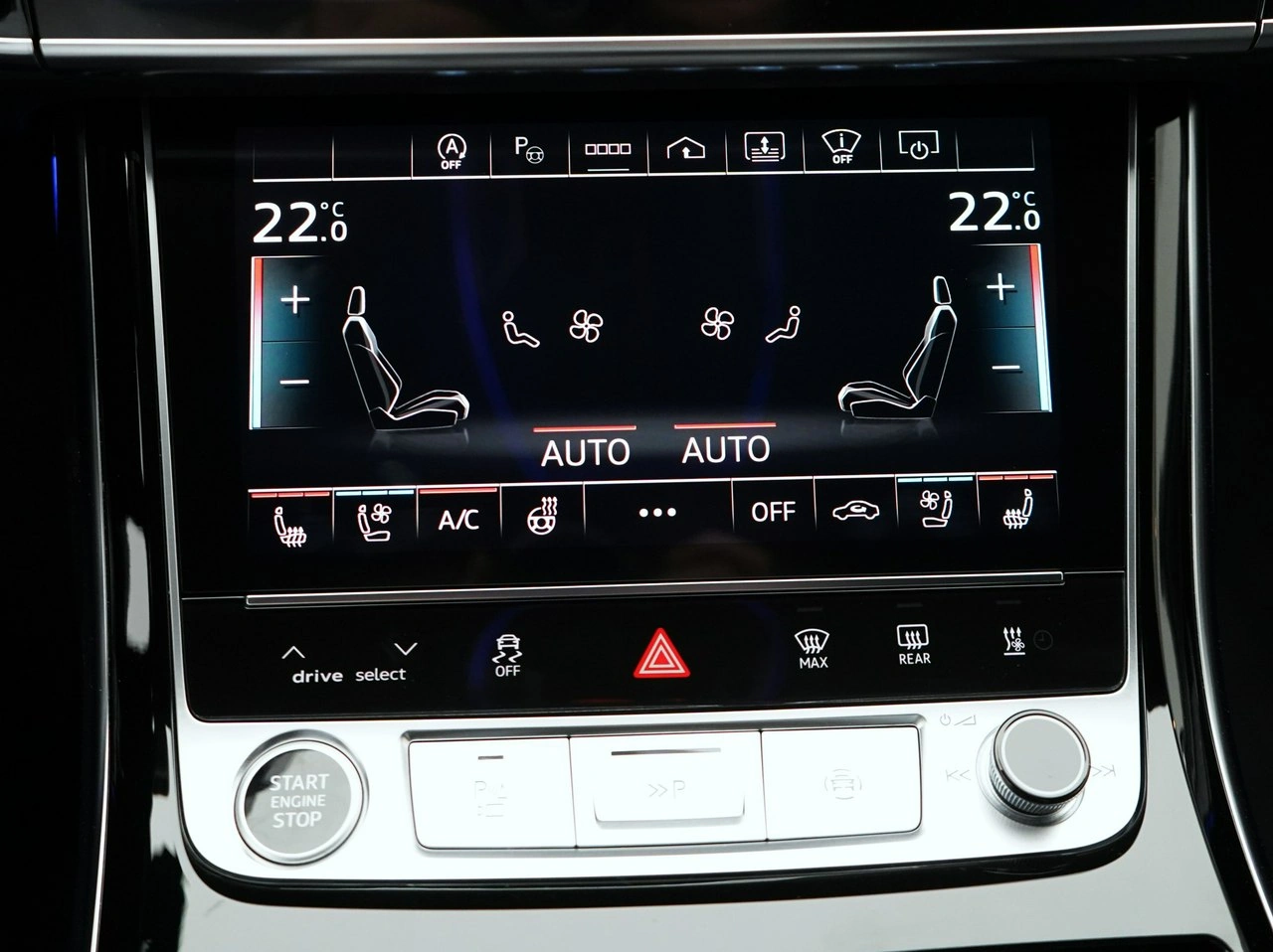 Audi A8 - Zdjęcie 18