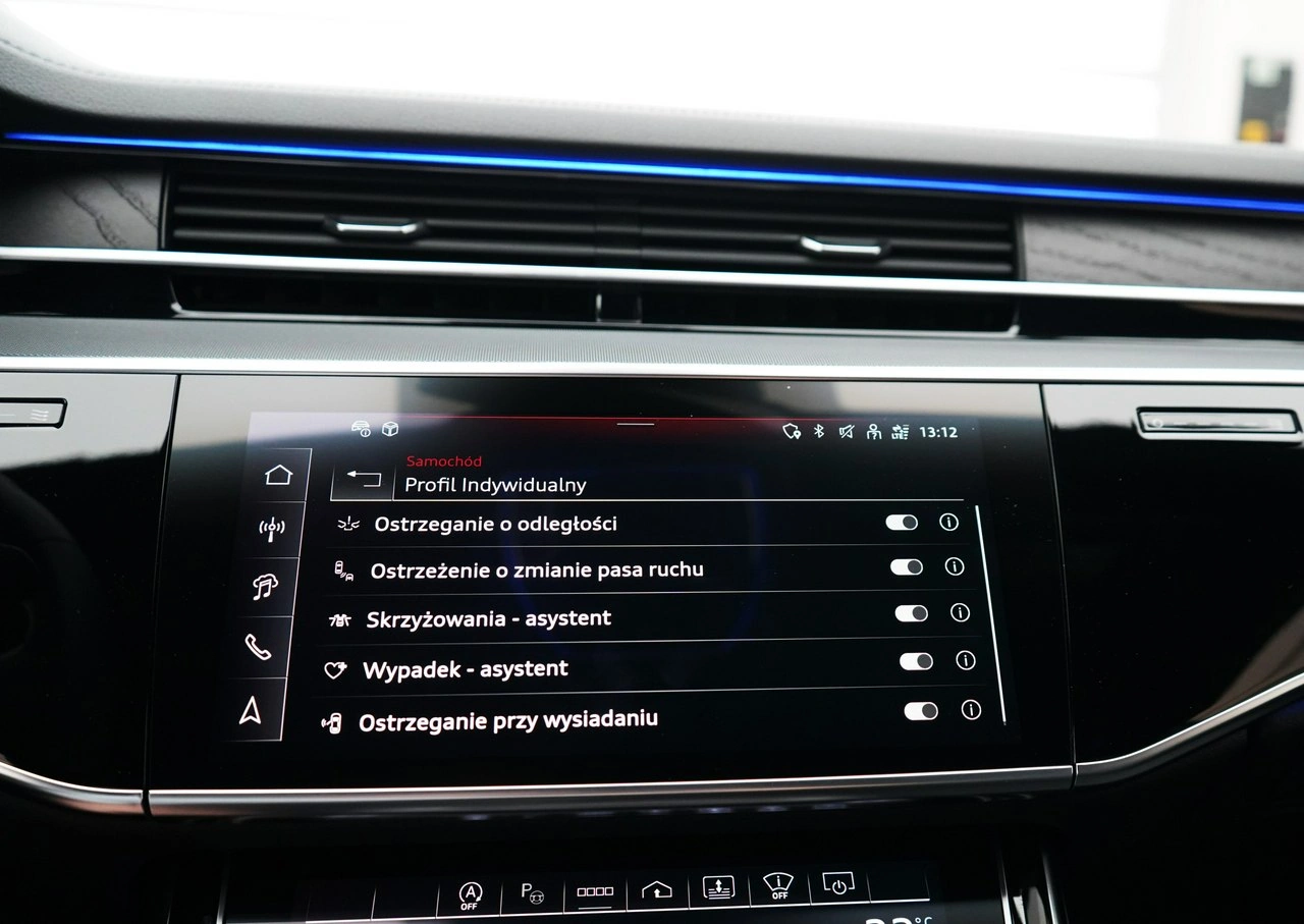 Audi A8 - Zdjęcie 41