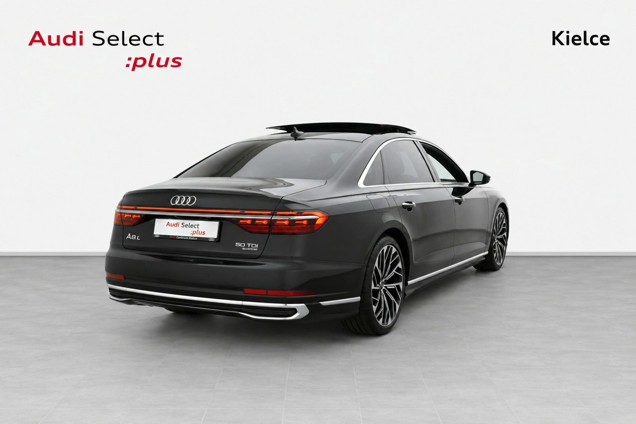 Audi A8 - Zdjęcie 2