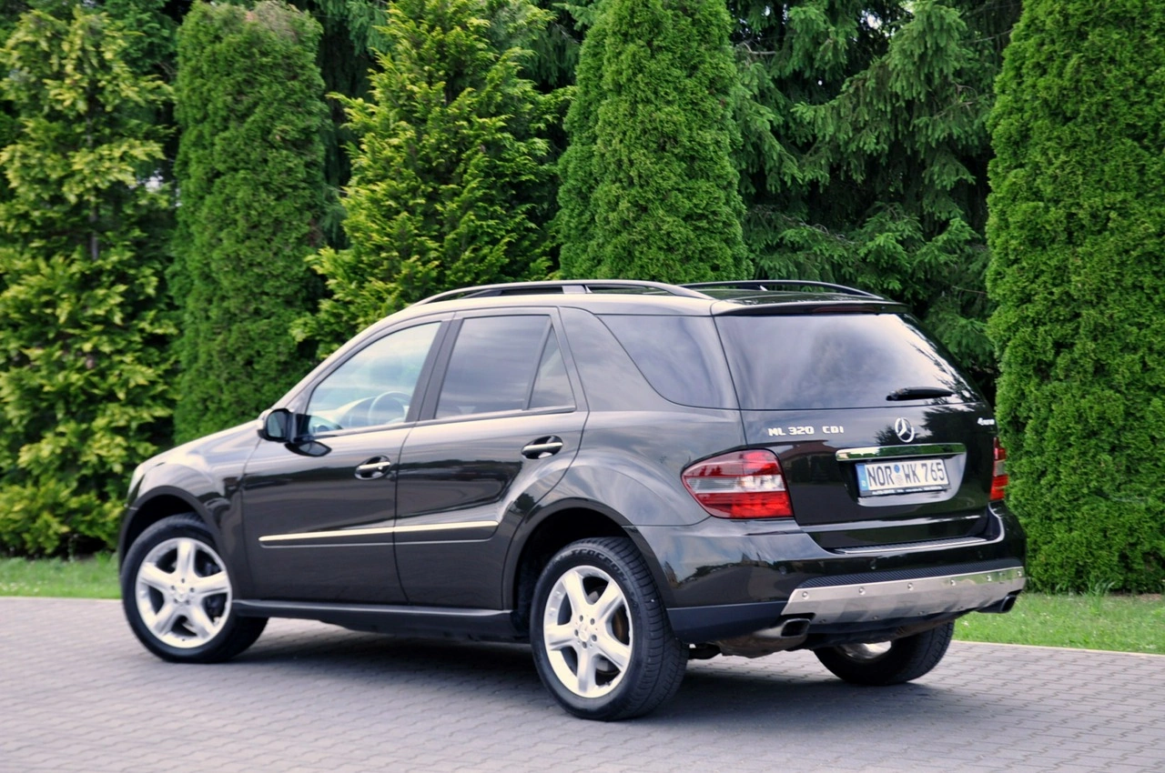 Mercedes ML 320 - Zdjęcie 12