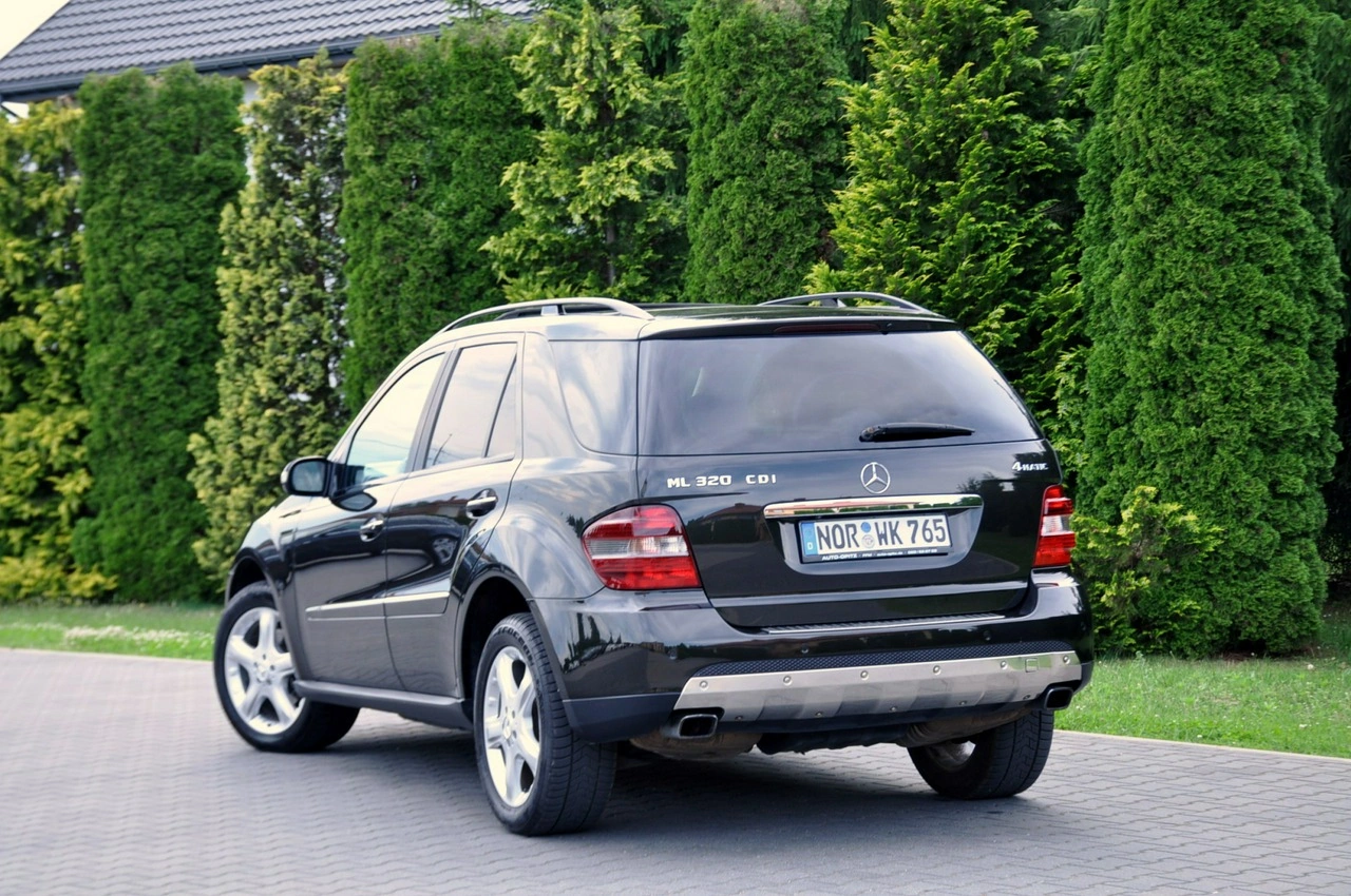 Mercedes ML 320 - Zdjęcie 13