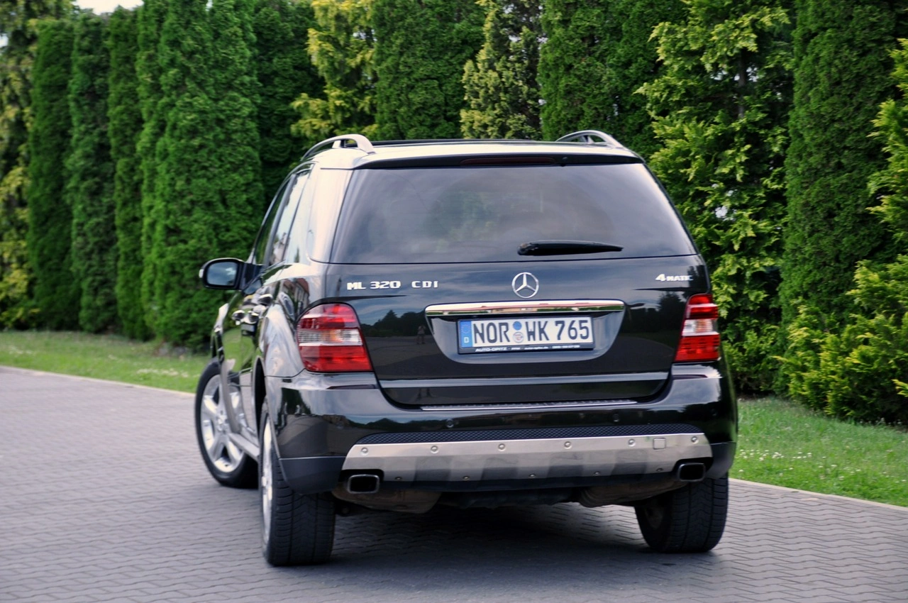 Mercedes ML 320 - Zdjęcie 14