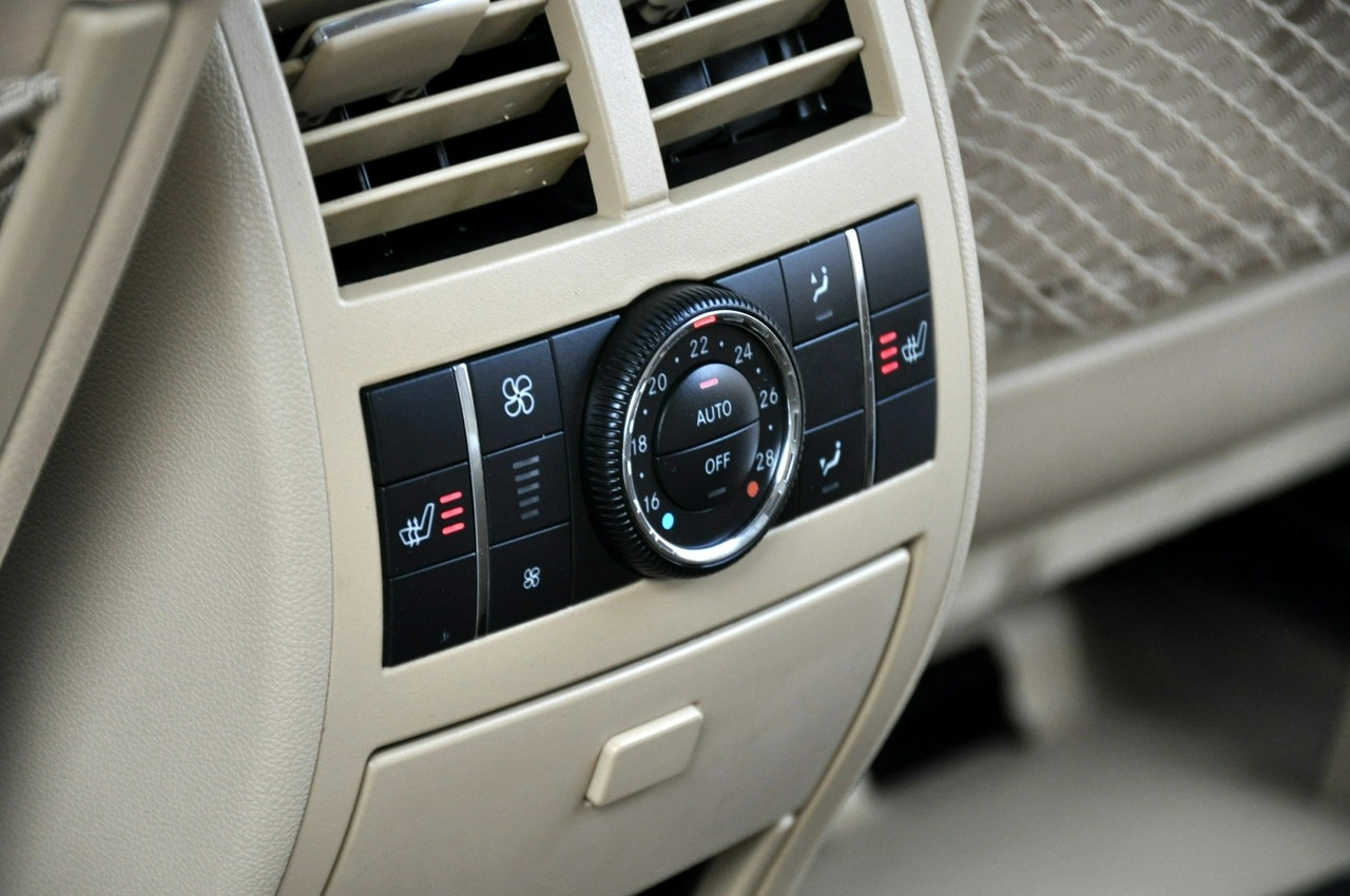 Mercedes ML 320 - Zdjęcie 20