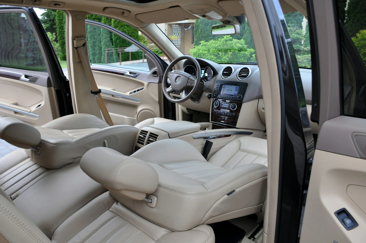 Mercedes ML 320 - Zdjęcie 25