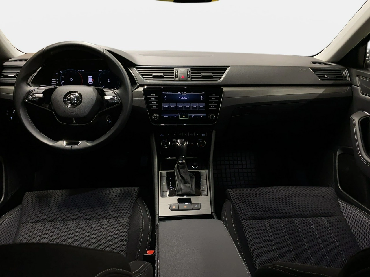 Skoda Superb - Zdjęcie 19