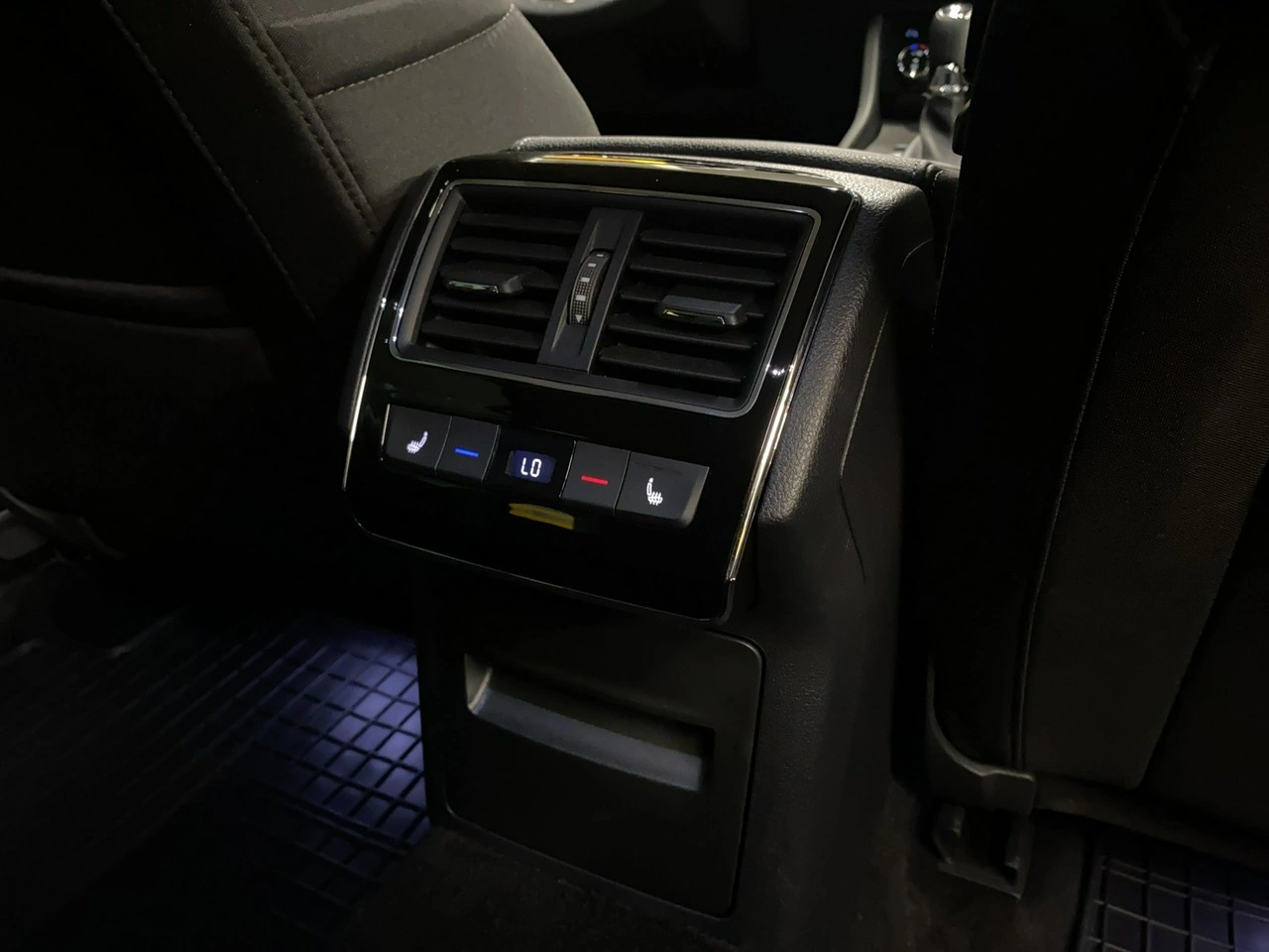 Skoda Superb - Zdjęcie 15