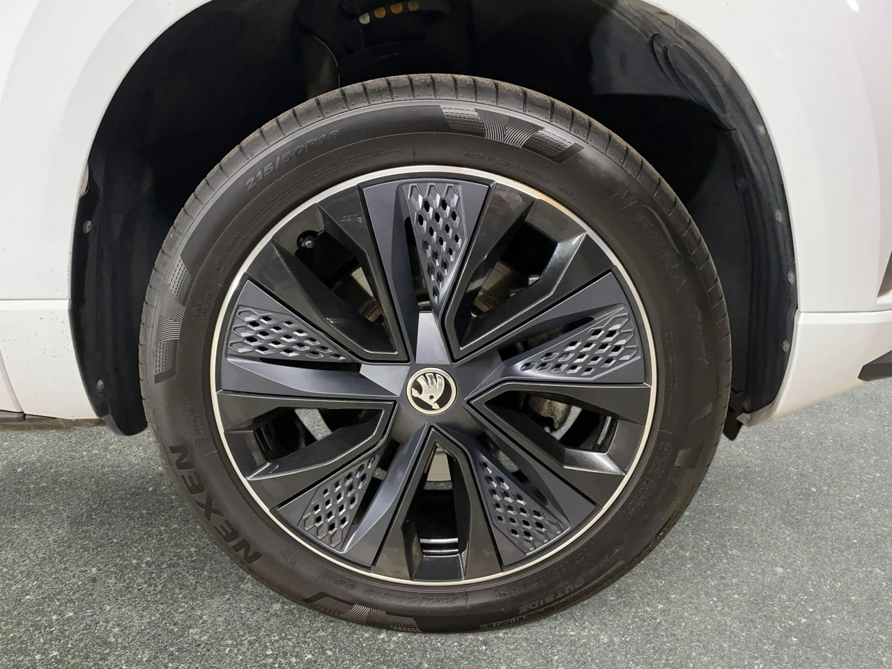 Skoda Karoq - Zdjęcie 9