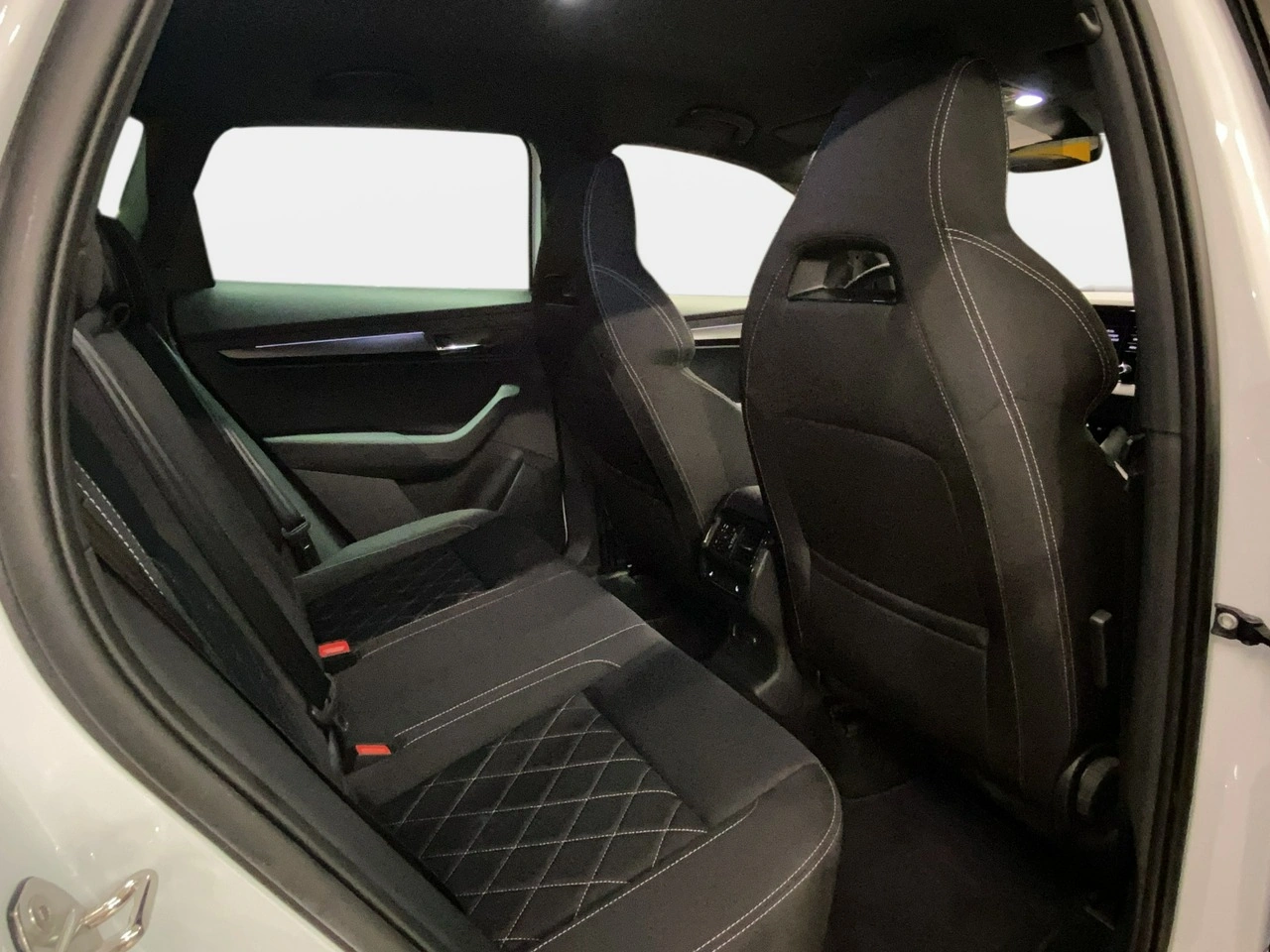 Skoda Karoq - Zdjęcie 14