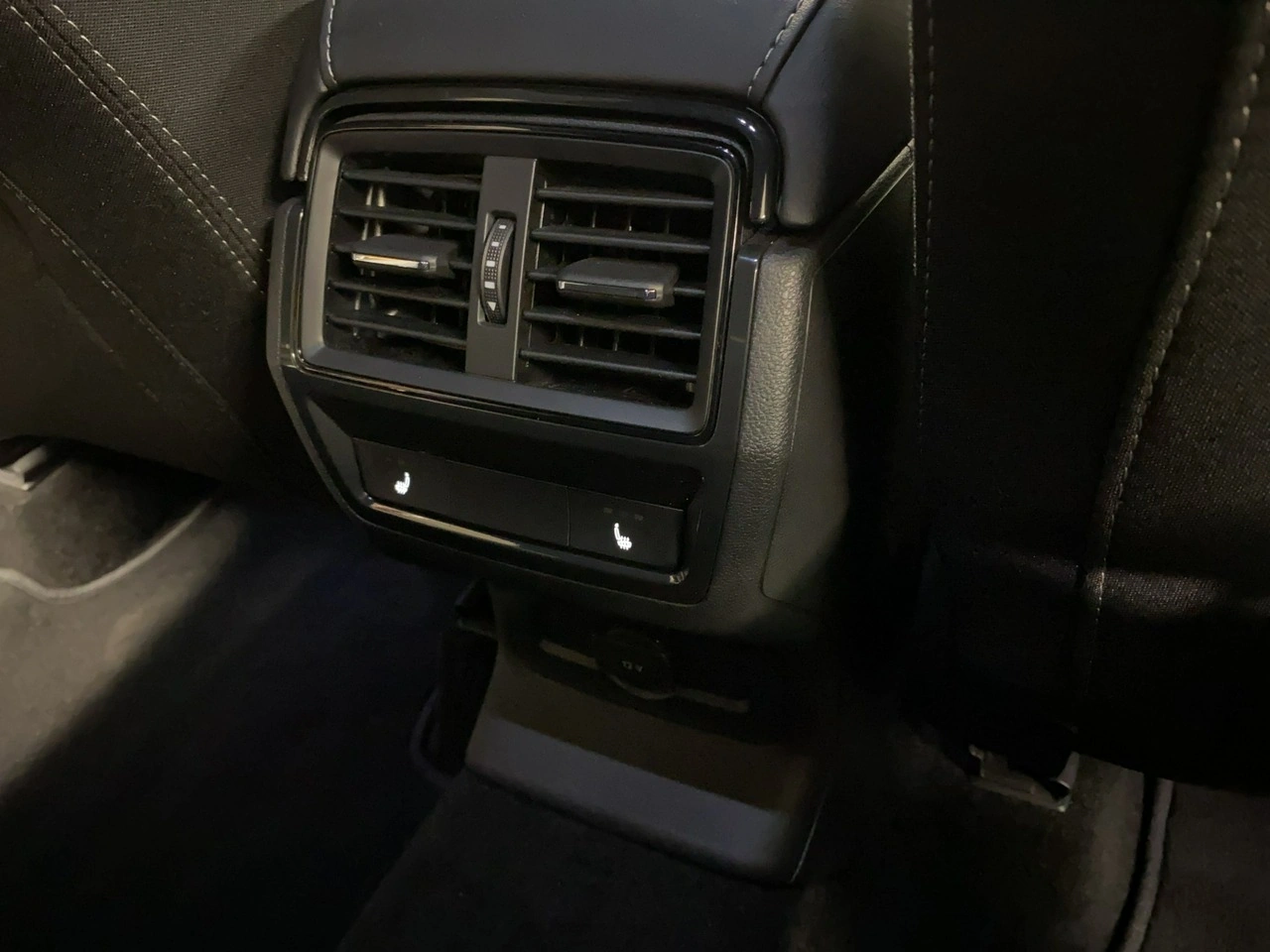 Skoda Karoq - Zdjęcie 16