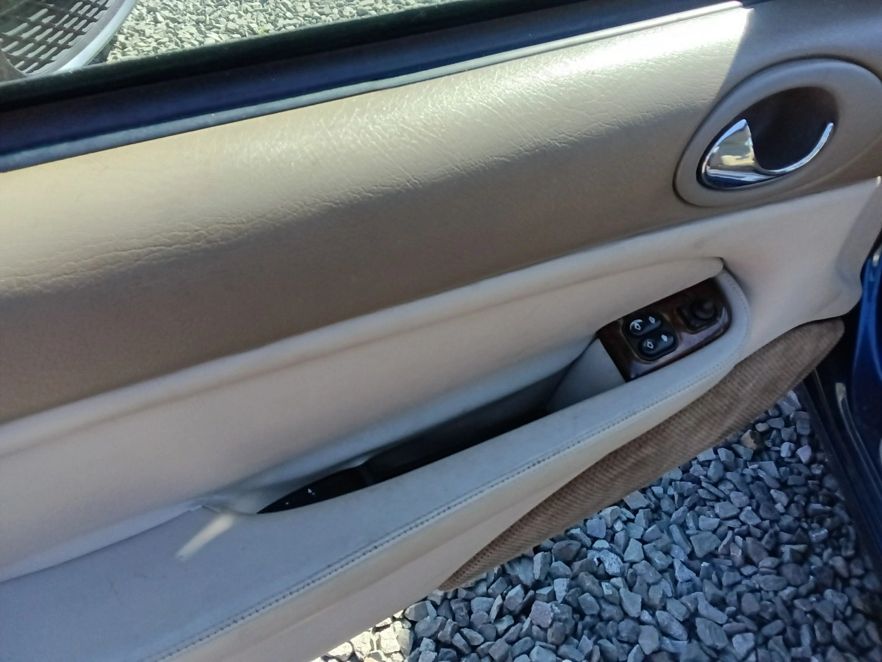Jaguar XK8 - Zdjęcie 24