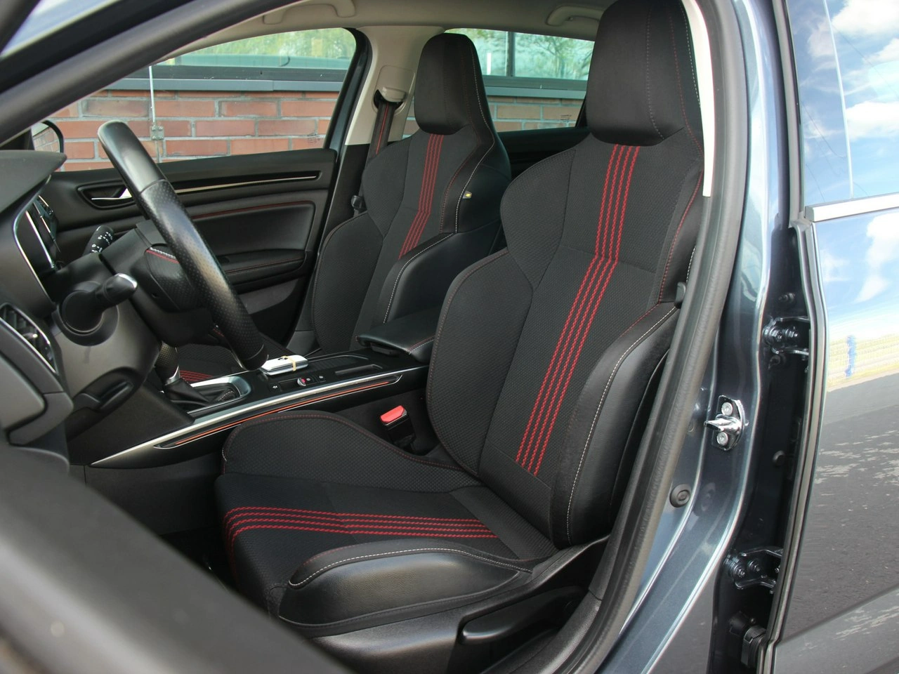 Renault Megane - Zdjęcie 8