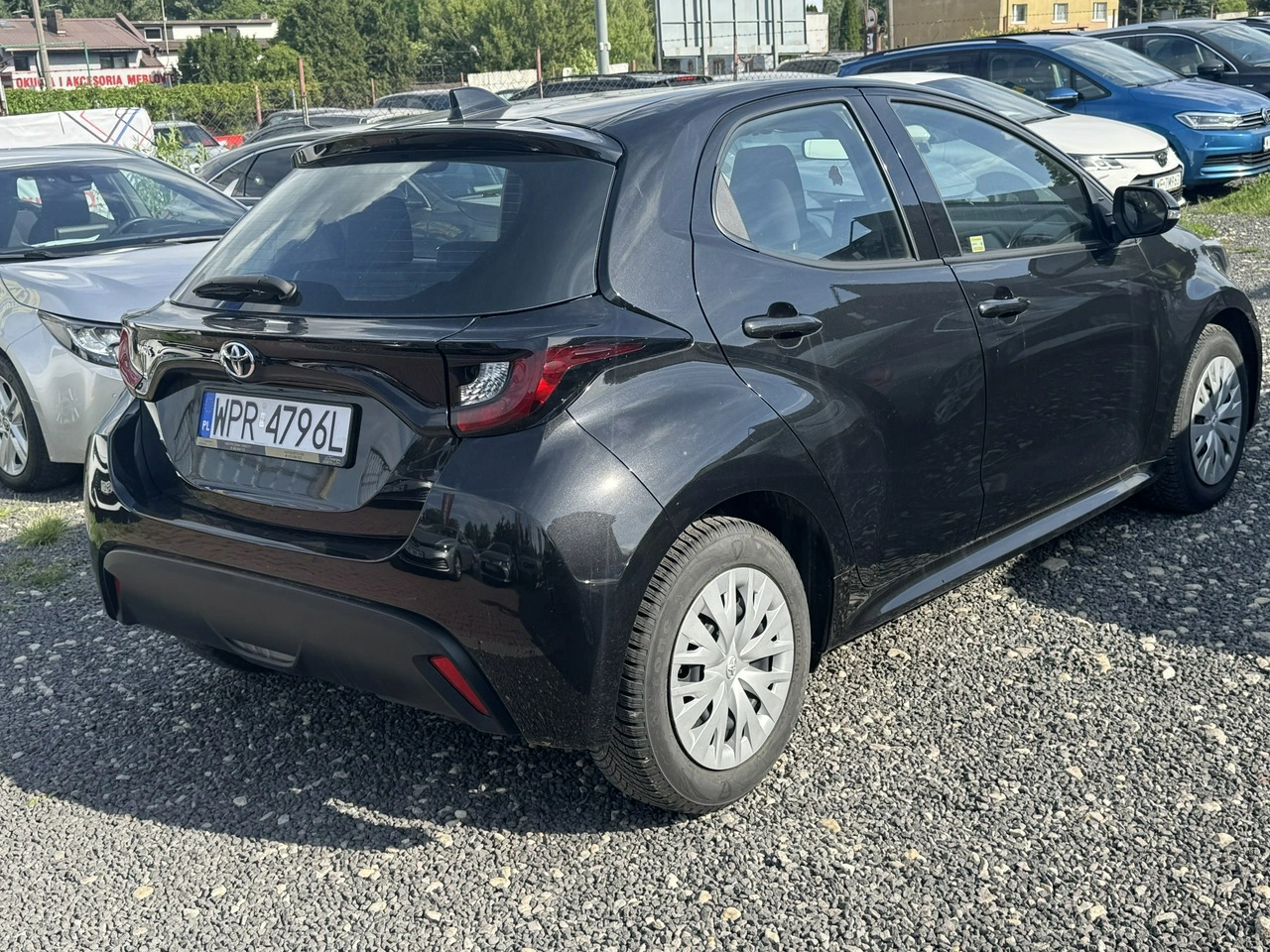 Toyota Yaris - Zdjęcie 2