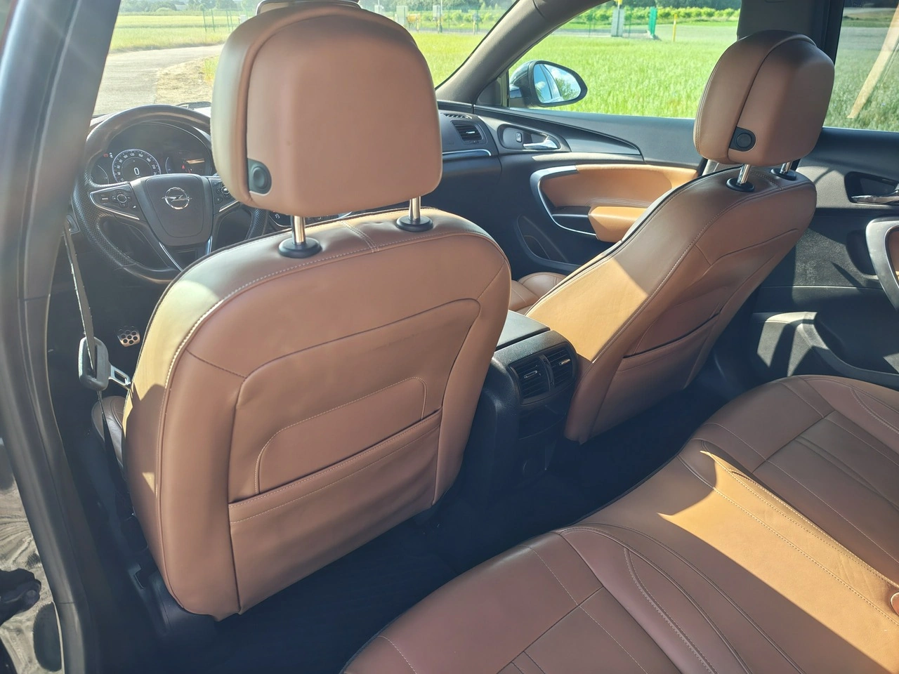 Opel Insignia - Zdjęcie 15