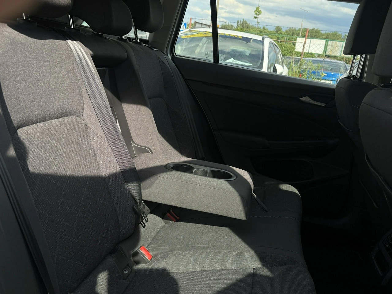 Volkswagen Golf - Zdjęcie 8