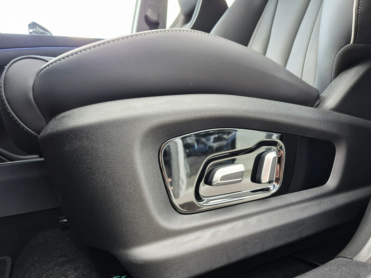 Chery Tiggo 7 - Zdjęcie 23
