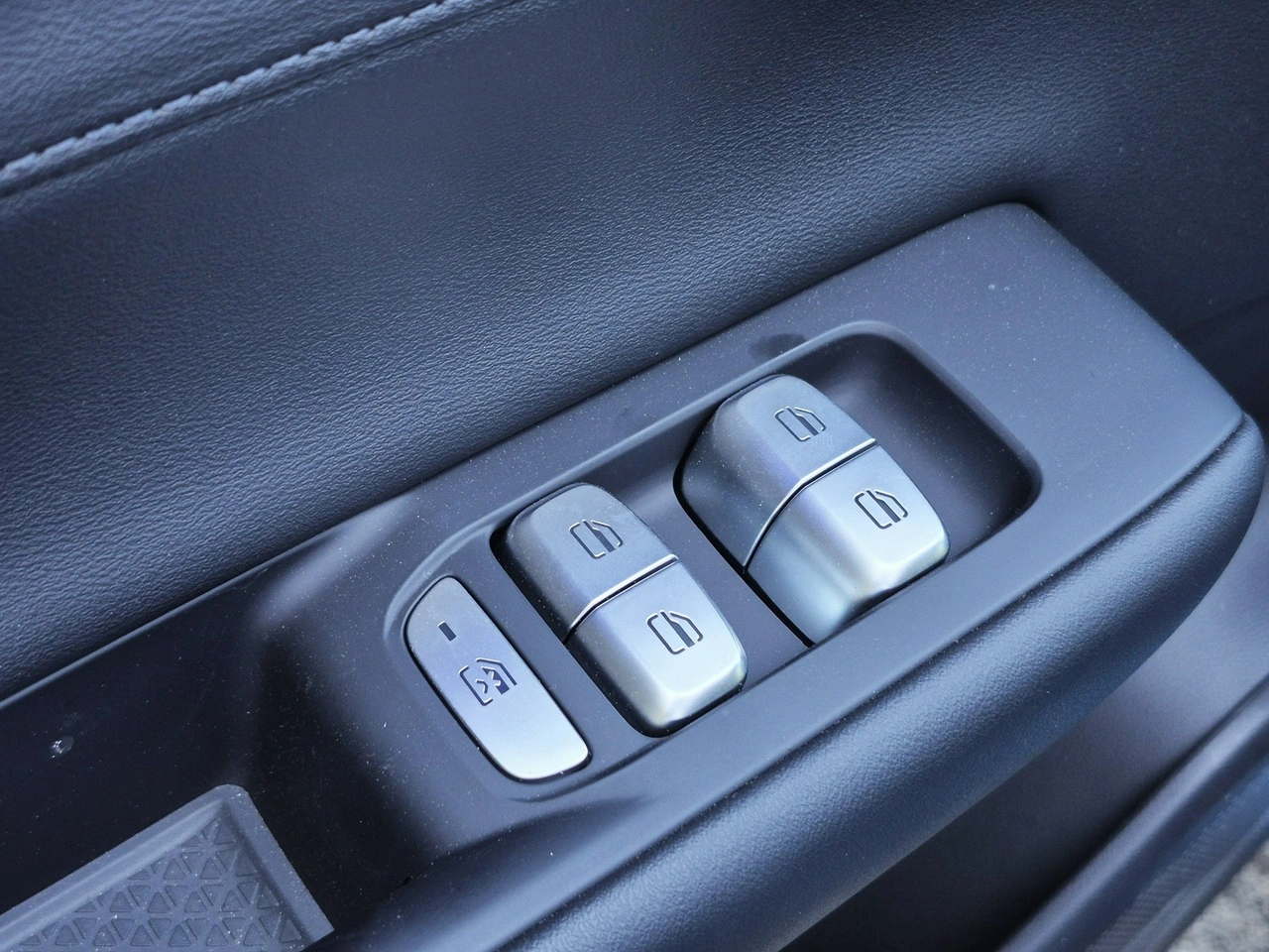 Chery Tiggo 8 - Zdjęcie 18
