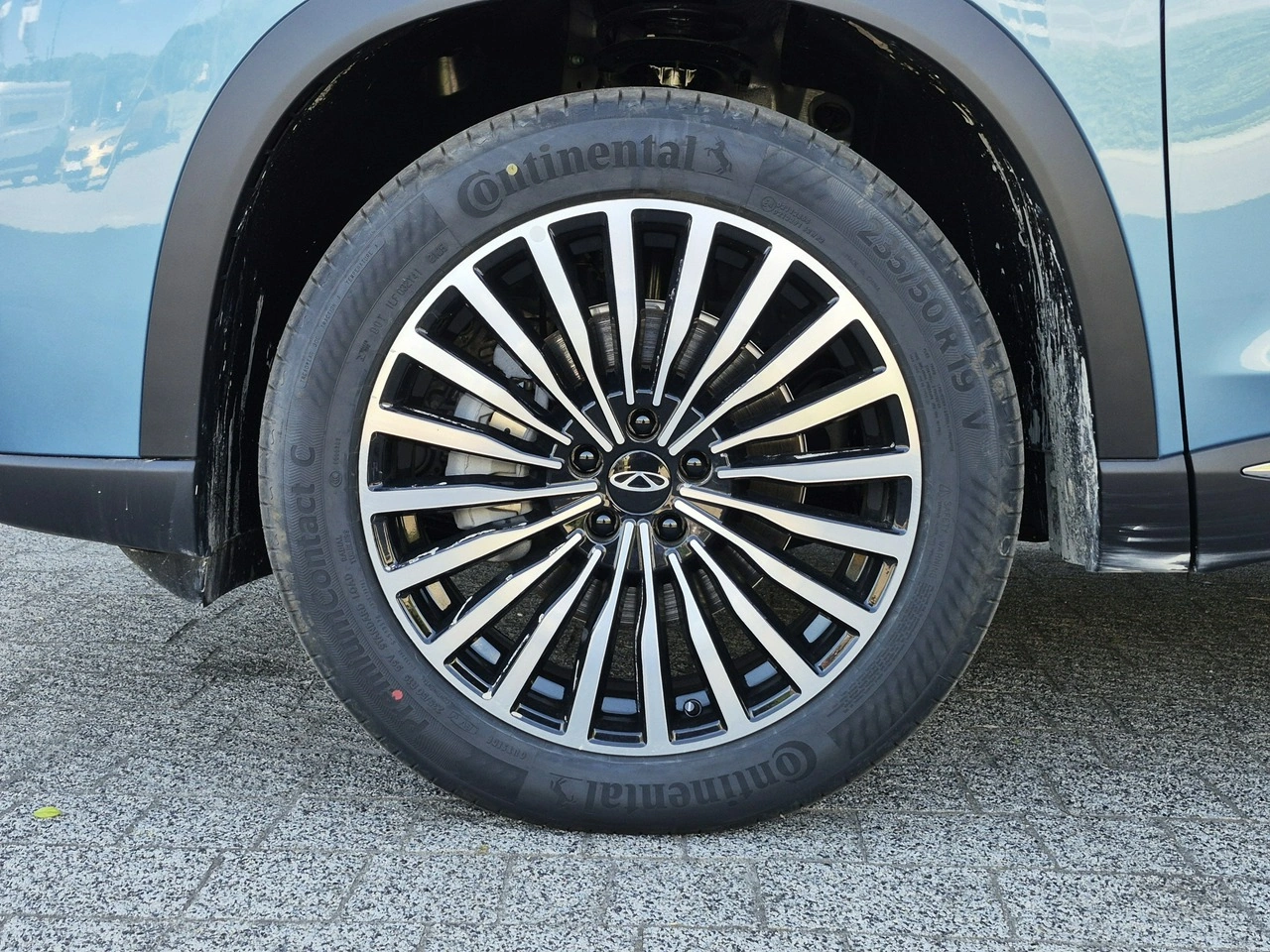 Chery Tiggo 8 - Zdjęcie 8