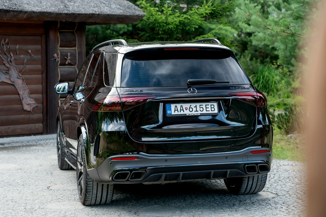 Mercedes GLE 63 AMG - Zdjęcie 21