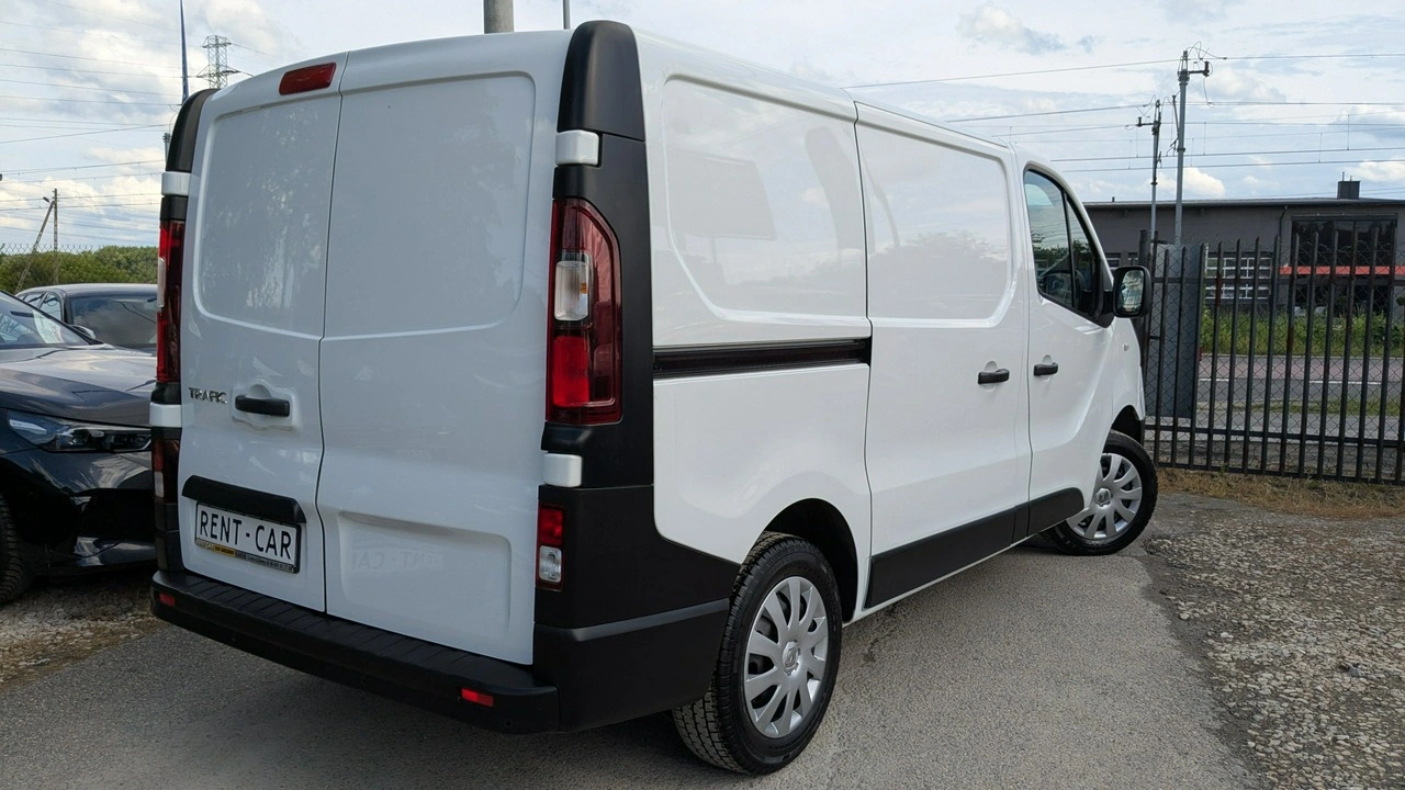 Renault Trafic - Zdjęcie 10