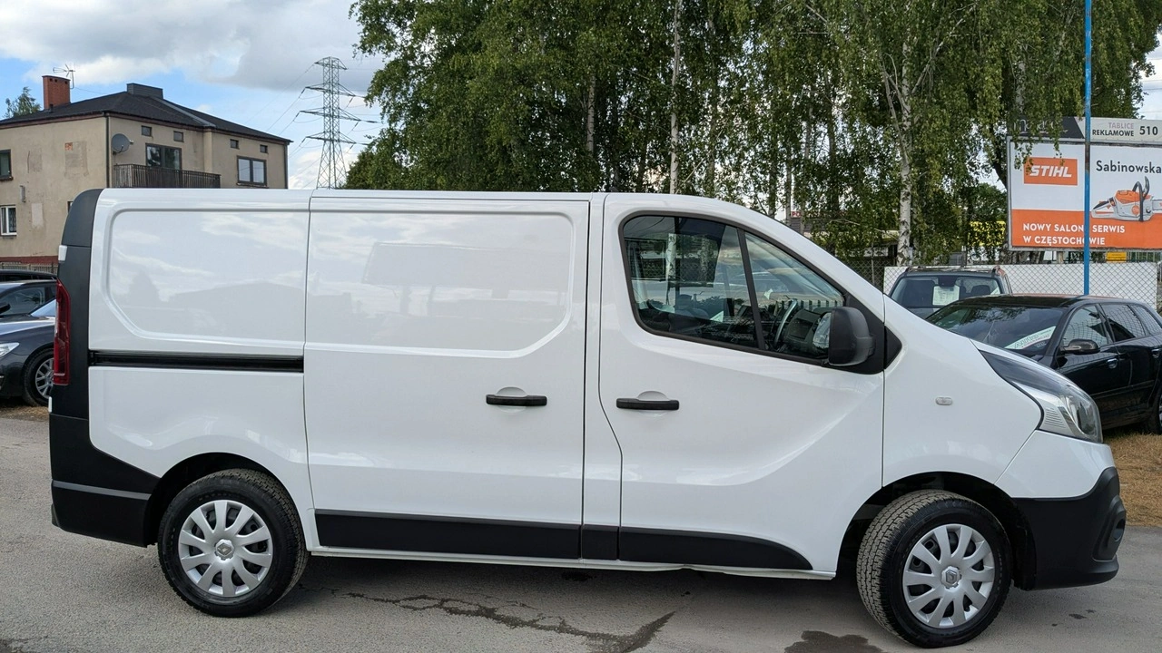 Renault Trafic - Zdjęcie 11