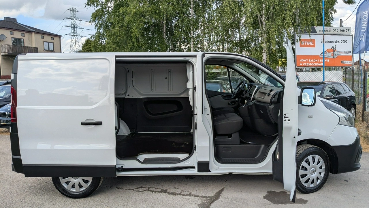 Renault Trafic - Zdjęcie 12