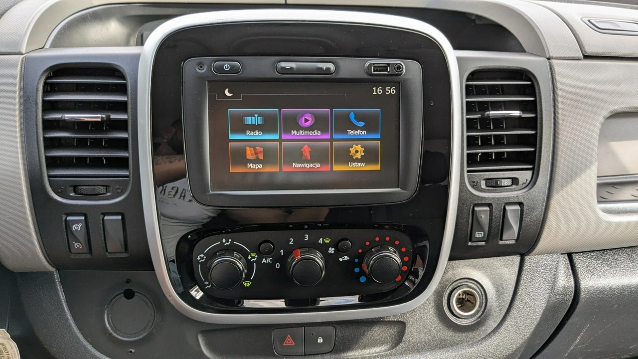 Renault Trafic - Zdjęcie 21