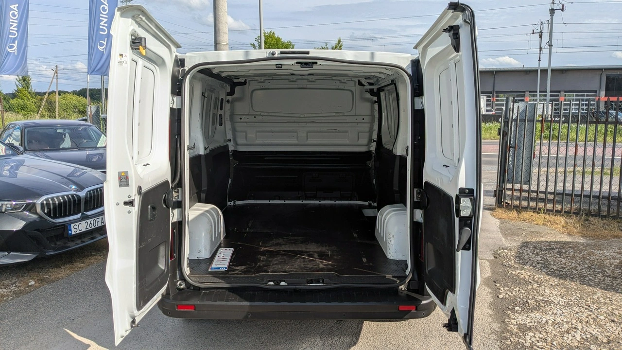 Renault Trafic - Zdjęcie 27