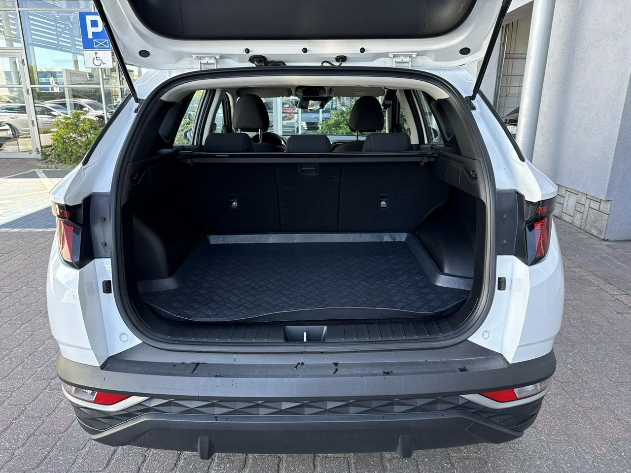 Hyundai Tucson - Zdjęcie 9