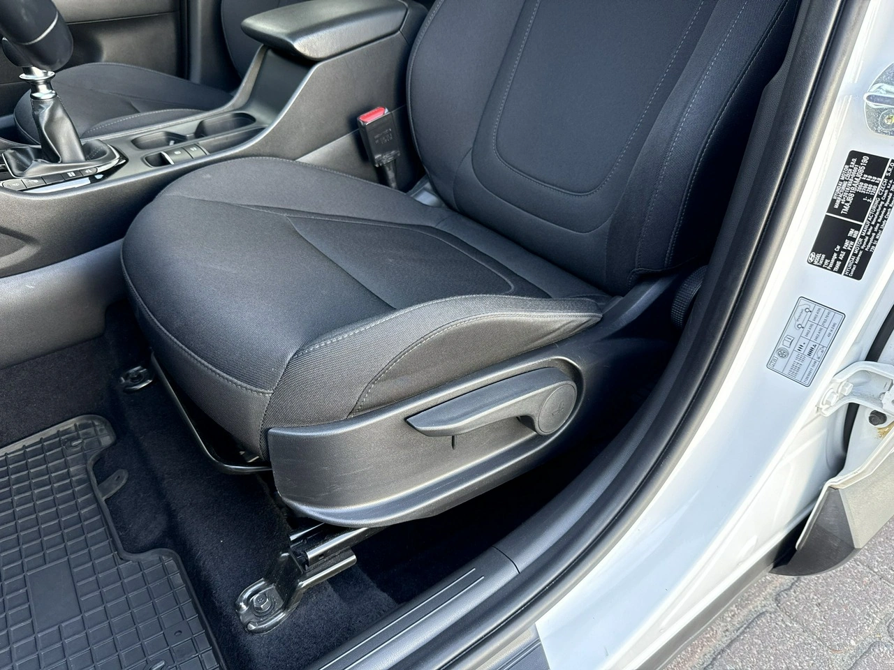 Hyundai Tucson - Zdjęcie 23